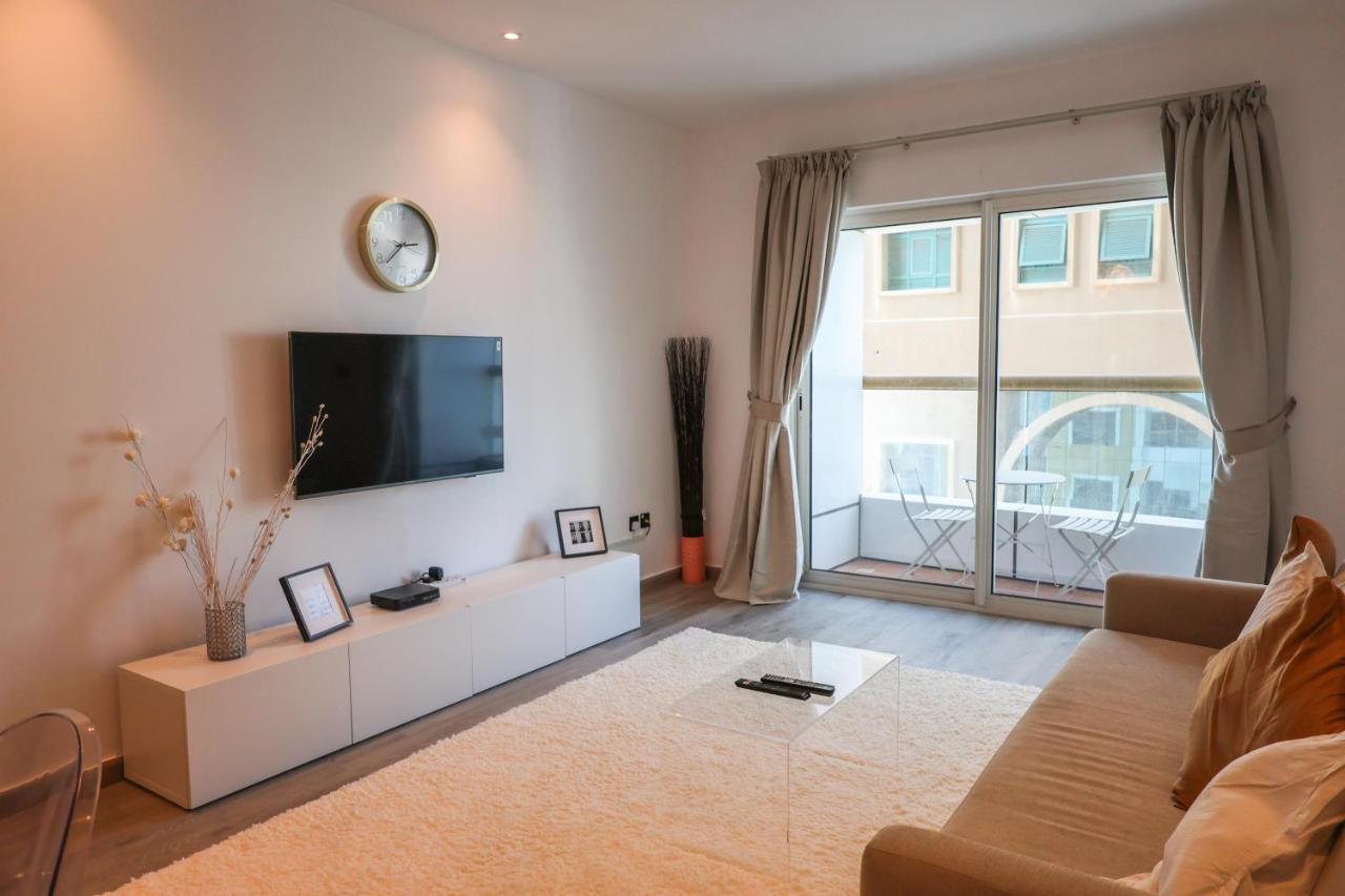 Deluxe 1 Bedroom Apartment - Elite Residence Dubai Marina - Sea View المظهر الخارجي الصورة